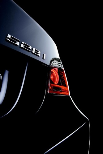 车企比拼节能减排技术 多元化路径描绘未来汽车