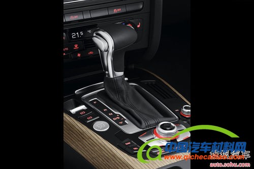 奥迪 A4 allroad quattro 壁纸 官方 图片