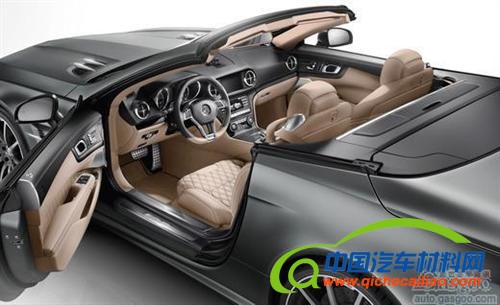 奔驰SL65 AMG 45周年纪念版使用碳纤维材料