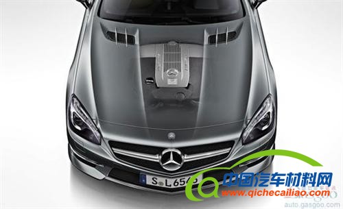 奔驰SL65 AMG 45周年纪念版使用碳纤维材料