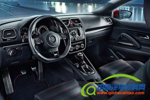 尚酷GTS内饰的特别之处类似GTI