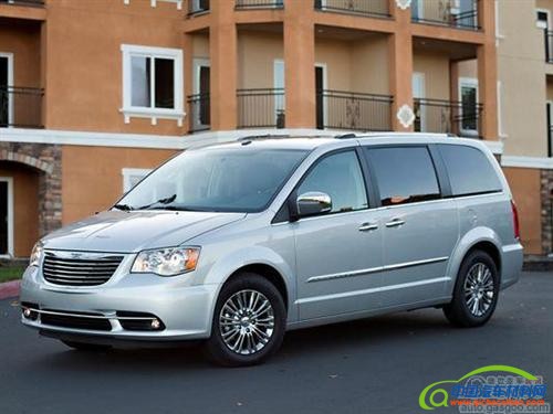 克莱斯勒在美国召回66.7万辆电气故障车