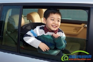 家长关注与政策完善 护航儿童安全出行