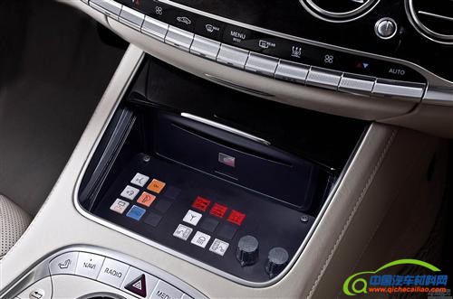 奔驰S级推出Guard装甲版 增重一倍以上