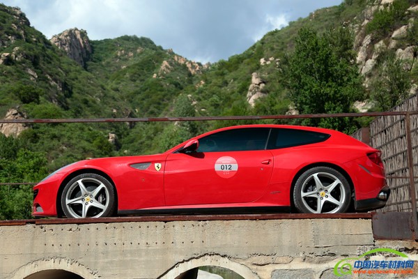 法拉利 FF 实拍 外观 图片