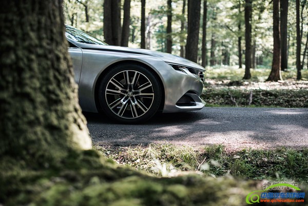 标致EXALT概念车