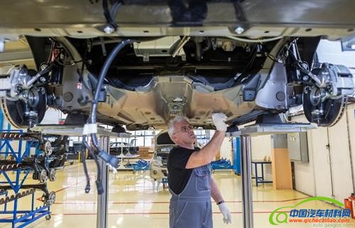 伏尔加汽车拟联手中国供应商 在俄罗斯合资建厂