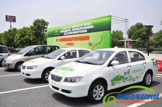 2a2f4c7dd03fbb43-f6646c41544c971e-6e28c0a29bbf944df3c6de5a303db9ca