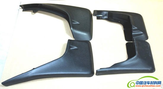 简述汽车塑料零部件的保压阶段