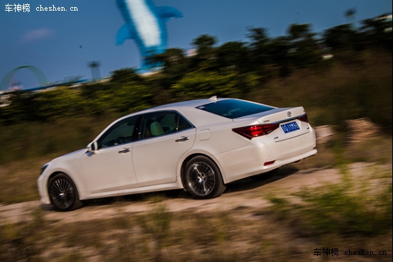 大叔的少男心 全新皇冠2.0T珠海浪漫初体验 丰田 一汽丰田 丰田皇冠 皇冠2.0T 吴秀波 珠海横琴