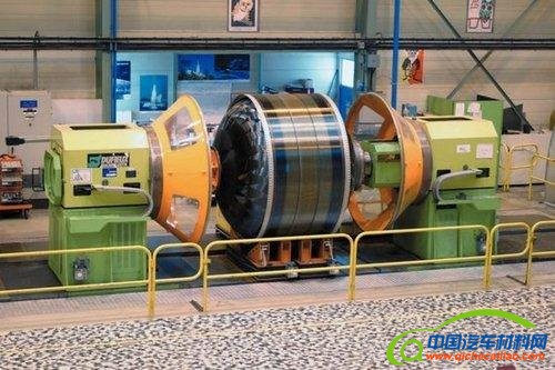 打破日本封锁！中国突破自主生产T700碳纤维