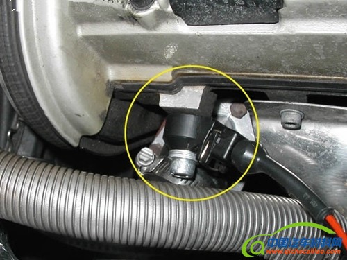 车载传感器技术应用助力汽车轻量化 0