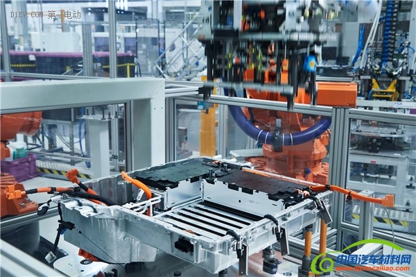 解密宝马电池和电机制造工厂，看看德国工业制造有多强大！