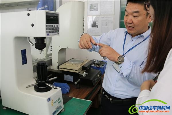 新能源汽车，轻量化，锁铆铆接