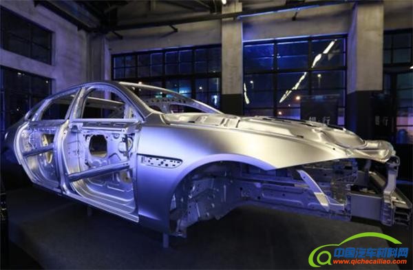 ，全铝车身  果壳