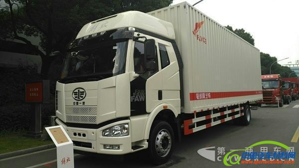 新J6P打头阵 一汽解放年会32款展车让你一下看个够