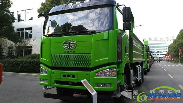 新J6P打头阵 一汽解放年会32款展车让你一下看个够