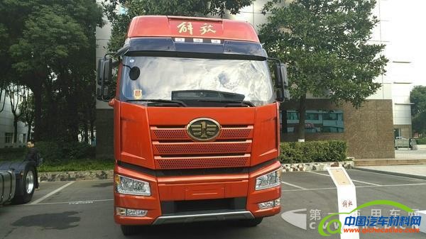 新J6P打头阵 一汽解放年会32款展车让你一下看个够