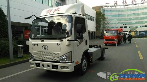 新J6P打头阵 一汽解放年会32款展车让你一下看个够