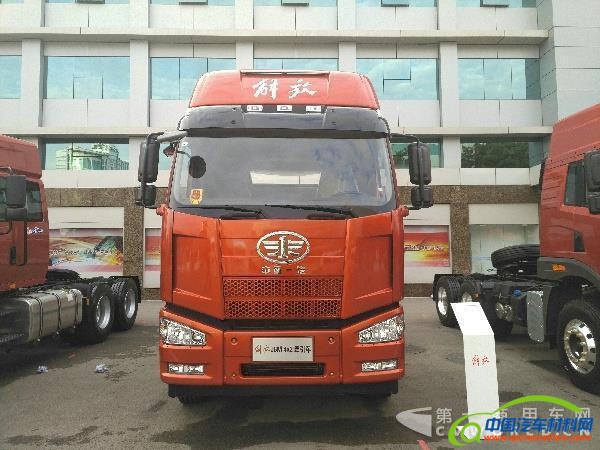 新J6P打头阵 一汽解放年会32款展车让你一下看个够