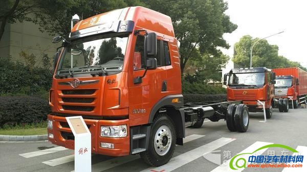 新J6P打头阵 一汽解放年会32款展车让你一下看个够