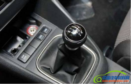 发动机，涡轮发动机，自吸发动机