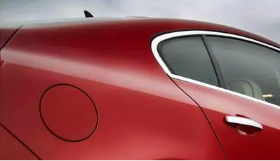 用Paliocrom Brilliant Red制备的涂料