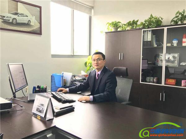 新能源汽车，动力电池，动力电池，电动电池，电池成本，补贴退坡