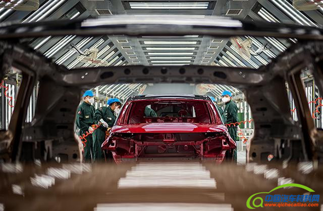 探秘全新XFL诞生地 奇瑞捷豹路虎全铝车身车间大曝光