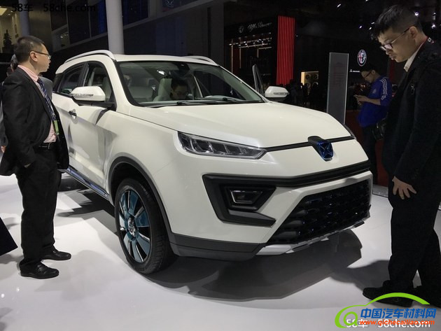 2017上海车展 江铃新款驭胜S330已发布