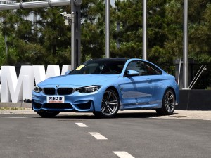 宝马M 宝马M4 2017款 M4双门轿跑车 MT