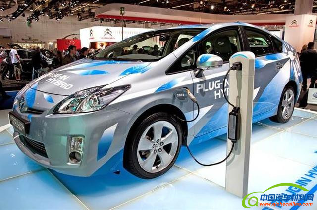 丰田新电动车可快速充电 性能超越特斯拉