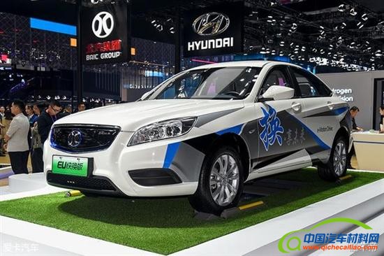 奥动新能源在现场展示了换电技术