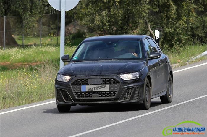 豪华车，热点车型，奥迪,2019奥迪A1,奥迪虚拟驾驶舱，奥迪信息娱乐系统，奥迪人机界面触屏信息娱乐系统