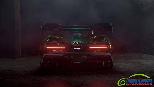 首辆迈凯伦Senna交付，绿的一塌糊涂，号称最漂亮的碳纤维！