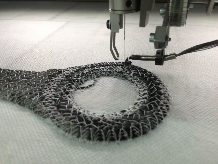 德国ZSK公司开发了一种定制纤维放置工艺可降低复合材料的成本和损耗-复合材料网