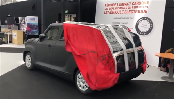 可折叠5万次！太阳能充电车衣亮相：每小时增加12.8km续航