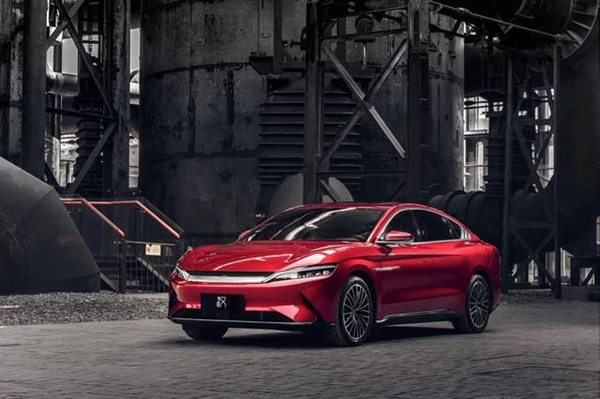 比亚迪官宣！汉是全球首款搭载华为5G技术的量产车