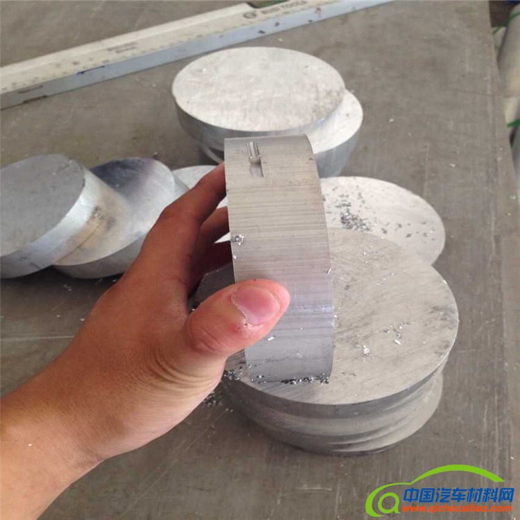 2270016779_1060316814