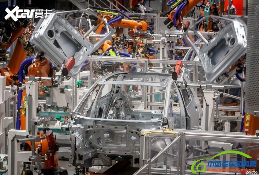 车辆分总成装配