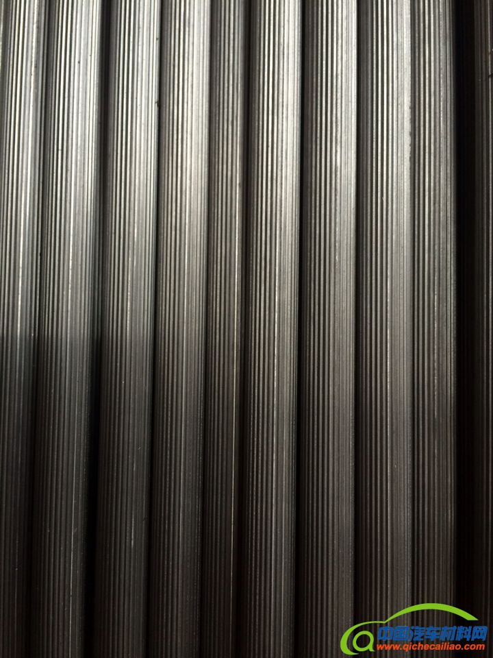 2424220290_1565537004