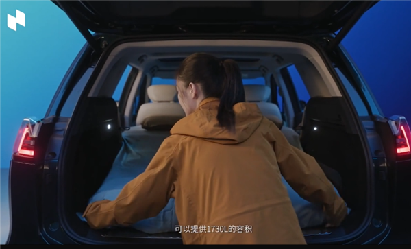 理想再添新对手！小牛创始人李一男造车：27.88万起的自游家NV发售