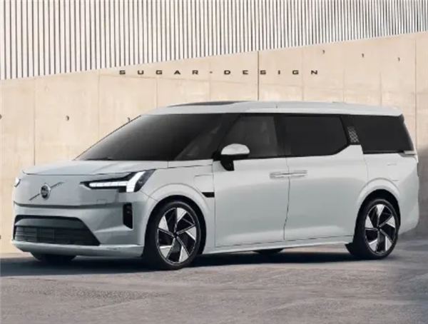 沃尔沃首款豪华MPV EM90即将发布！定位比极氪009还高