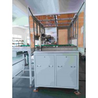 SR自动真空插胶钉设备