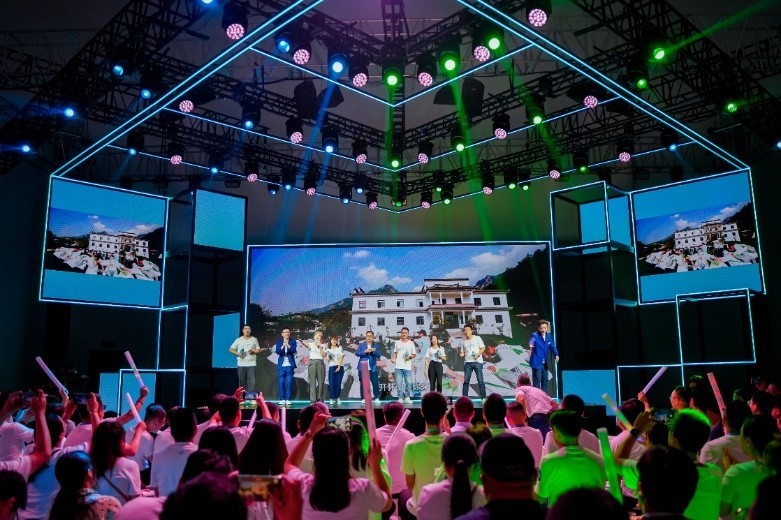 d92aff8e040c7e59d7d799edb15d9040 (1)